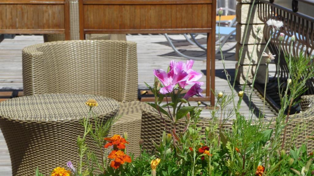 Hotel Logis La Rose Des Vents Volvic Pokoj fotografie