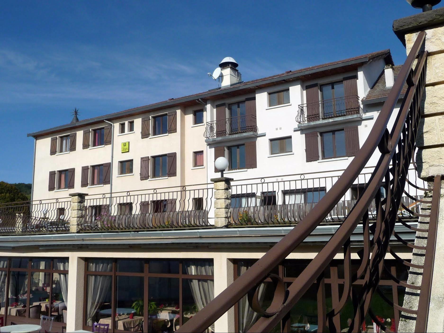 Hotel Logis La Rose Des Vents Volvic Exteriér fotografie