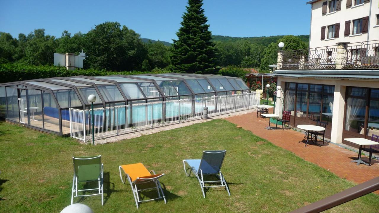 Hotel Logis La Rose Des Vents Volvic Exteriér fotografie